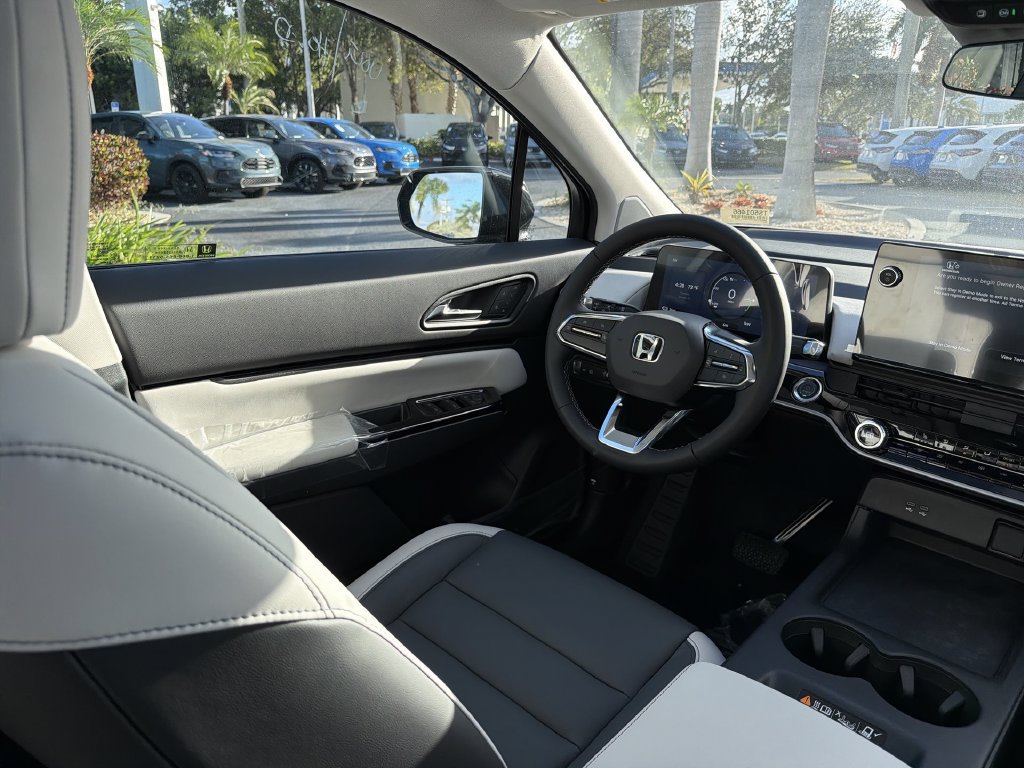 New 2026 Honda Prologue Touring image 15