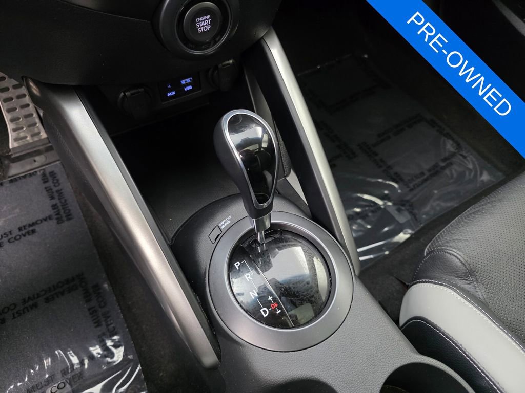 Used 2016 Hyundai Veloster Turbo w/ Option Group 04 FWD image 23