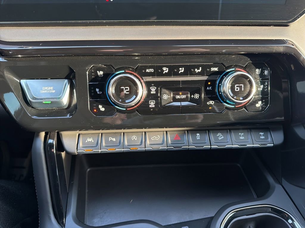 Used 2025 GMC Sierra 1500 AT4X image 26