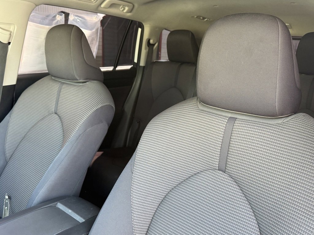 Certified 2022 Toyota Highlander LE image 21