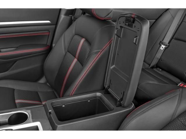 New 2025 Nissan Altima 2.5 SR w/ SR Premium Package FWD image 13