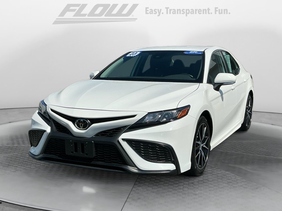Used 2023 Toyota Camry SE FWD image 4