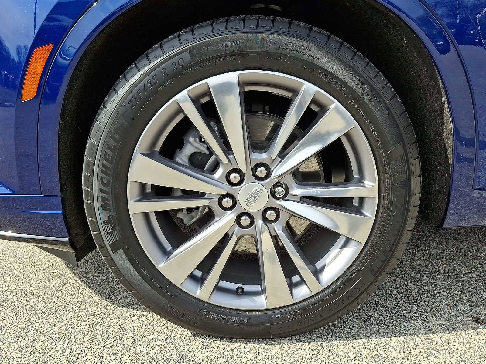 Certified 2023 Cadillac XT6 Premium Luxury image 10