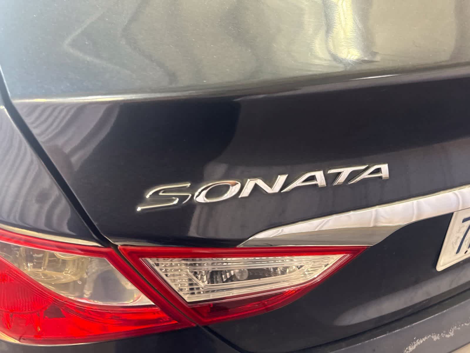 Used 2013 Hyundai Sonata GLS FWD image 13