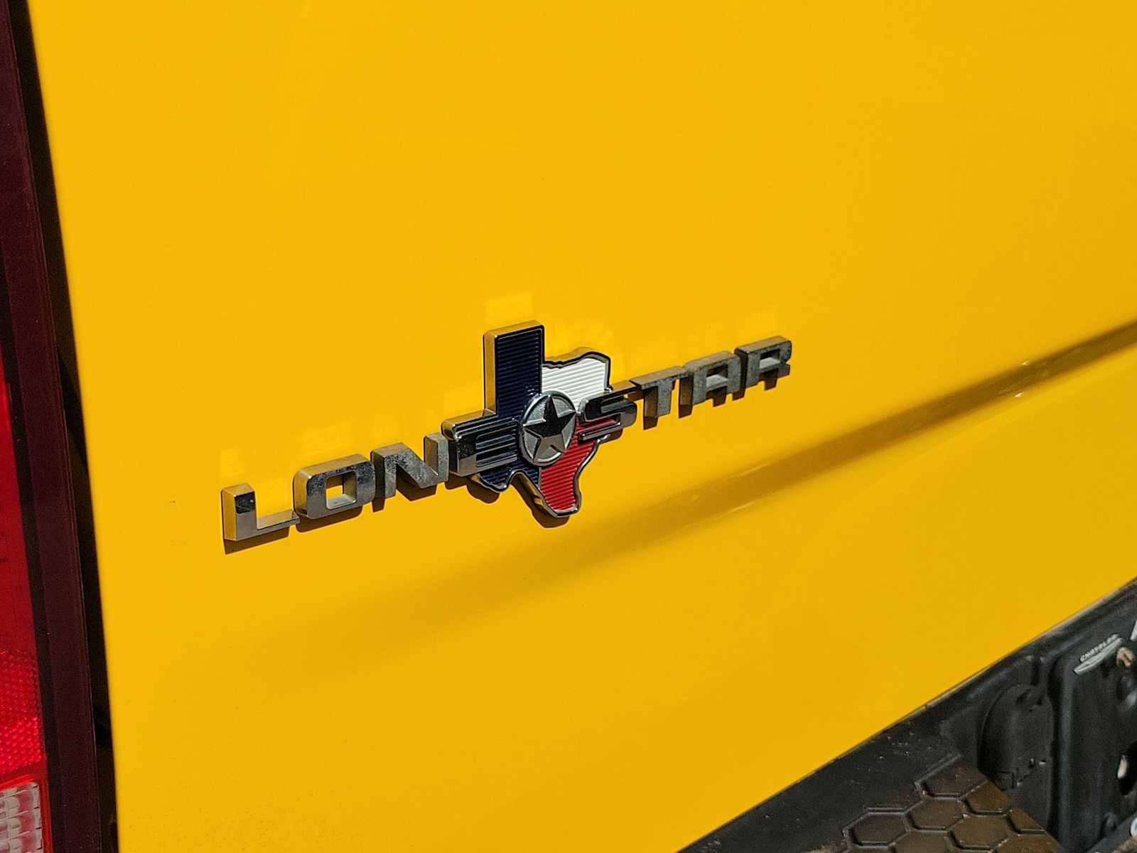 Used 2016 RAM 1500 Lone Star image 11