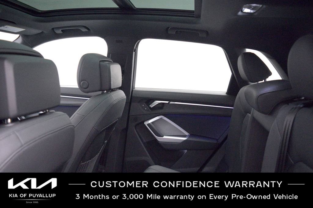 Used 2022 Audi Q3 2.0T Premium Plus image 12