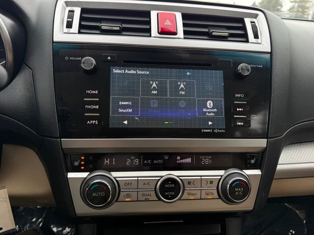 Used 2017 Subaru Outback 2.5i Premium image 8