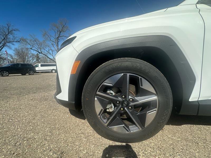 Used 2026 Hyundai Tucson SEL FWD image 18