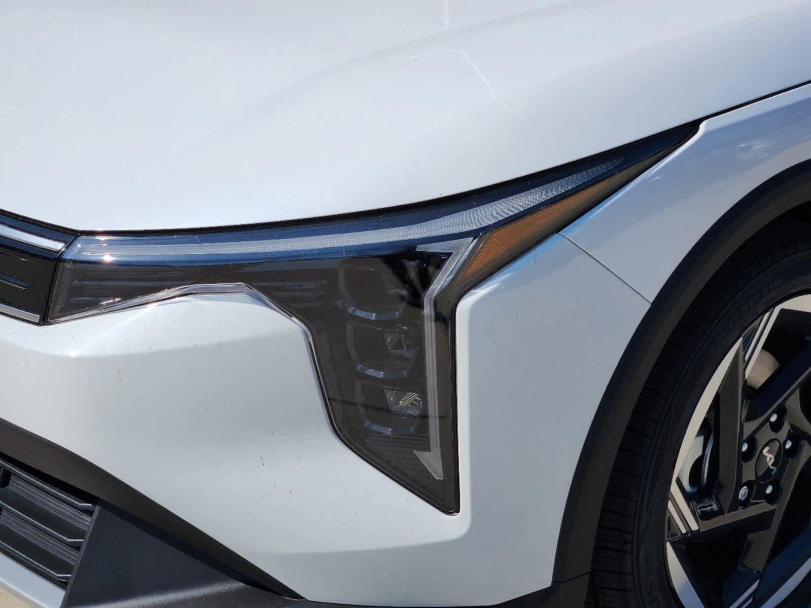 Certified 2025 Kia K4 EX FWD image 6