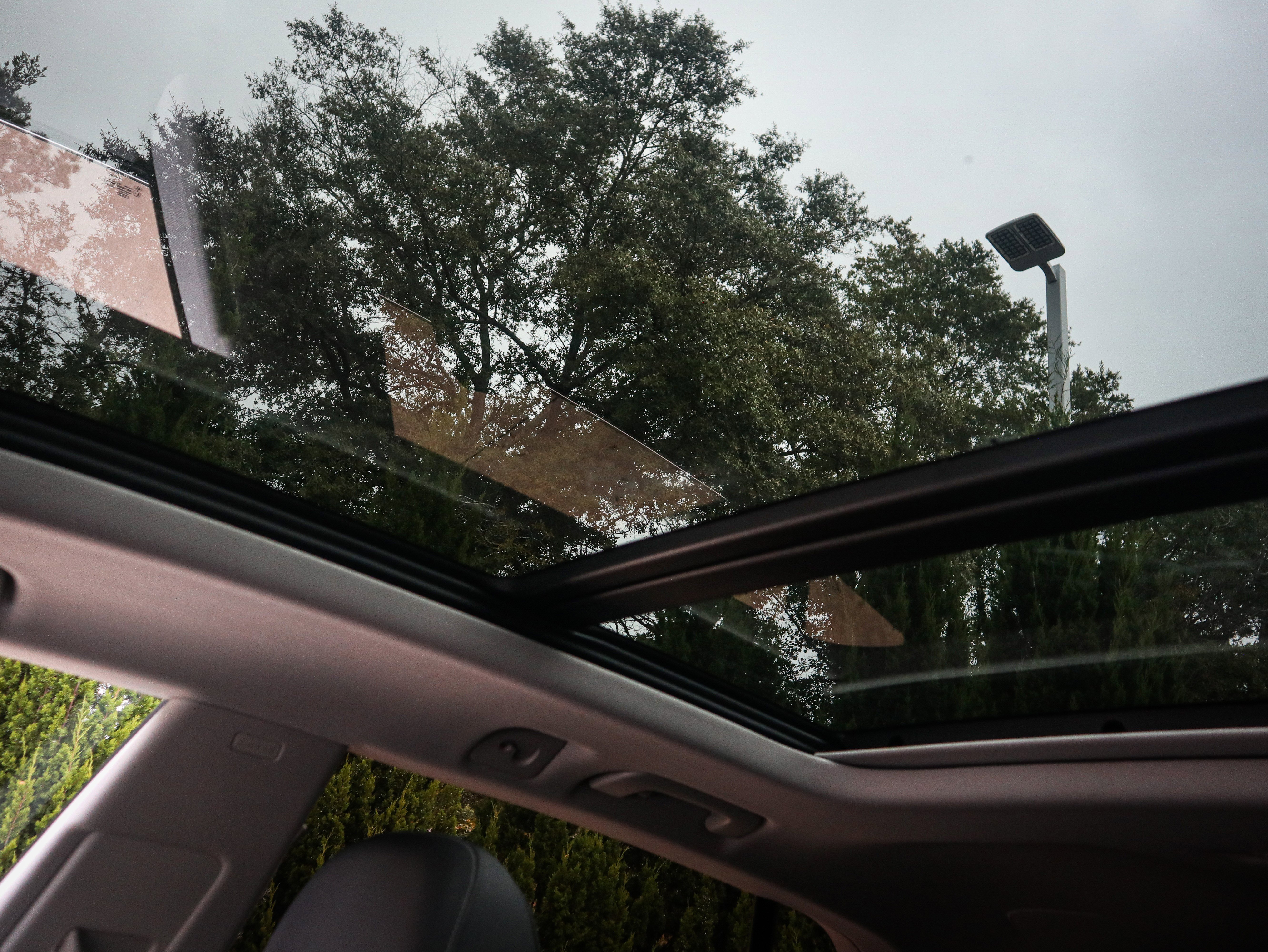 Used 2022 Audi Q8 Premium Plus image 27