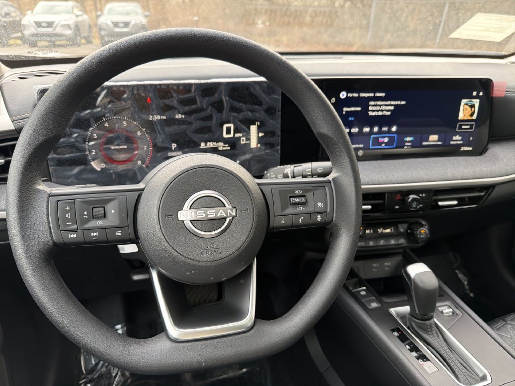 Certified 2026 Nissan Kicks SV w/ SV Premium Package AWD/4WD image 19
