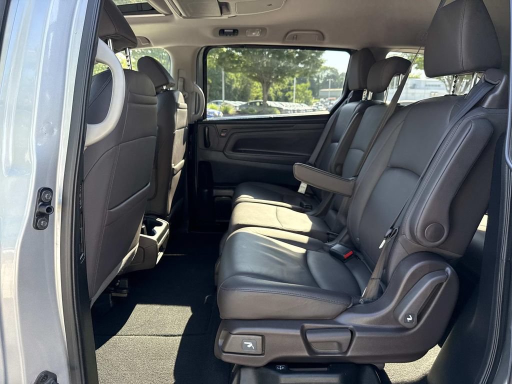 Used 2018 Honda Odyssey Elite image 19