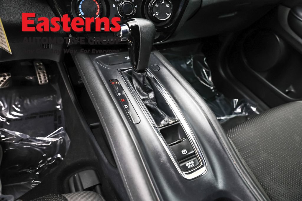 Used 2020 Honda HR-V Sport image 13
