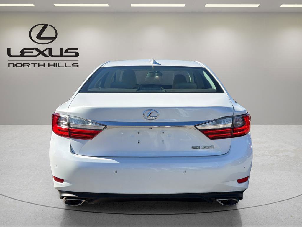 Used 2016 Lexus ES 350 w/ Navigation System Package image 7