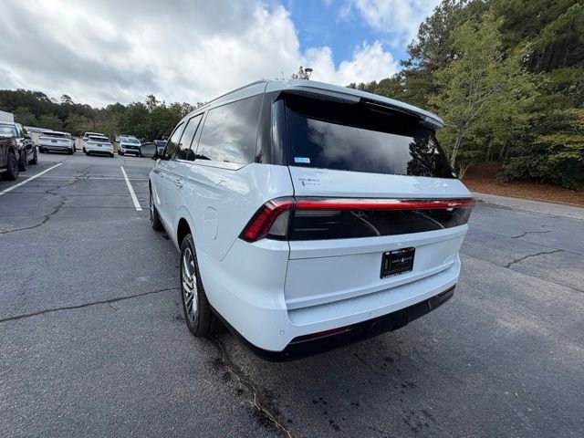 New 2025 Lincoln Navigator Reserve image 4