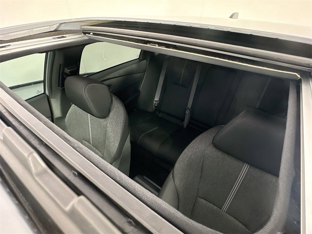 Used 2025 Honda Accord Sport image 33