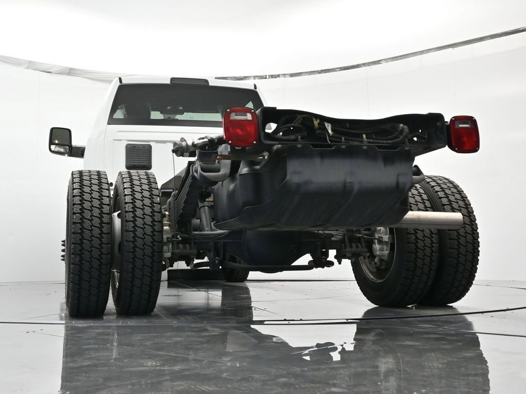 Used 2023 RAM 5500 Tradesman AWD/4WD image 36