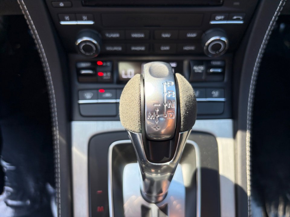Certified 2022 Porsche 718 Cayman GT4 RWD image 25
