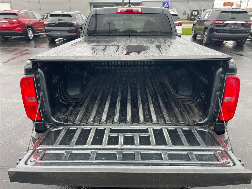 Used 2018 Chevrolet Colorado W/T w/ Custom Special Edition image 17