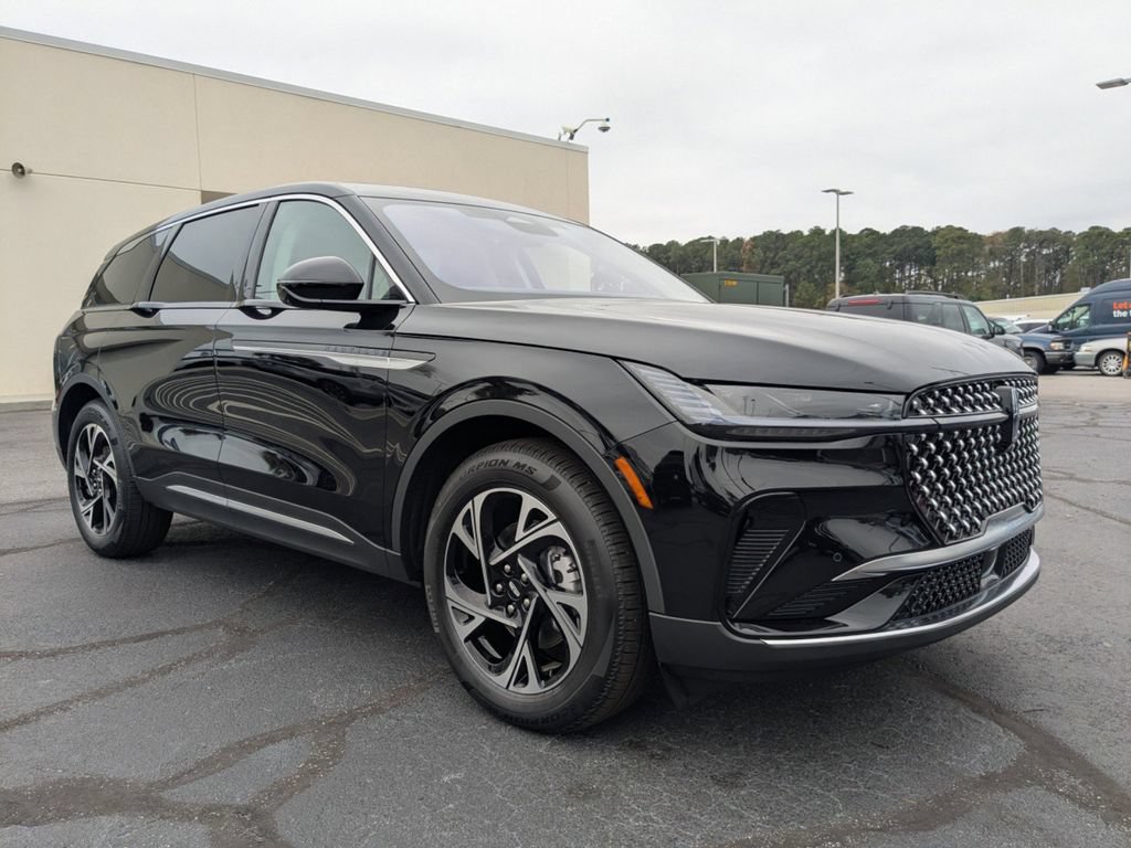 New 2026 Lincoln Nautilus Premier w/ Equipment Group 102A AWD/4WD image 2