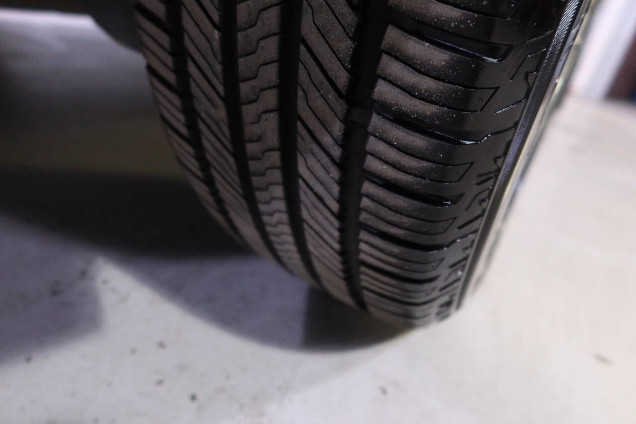 Used 2013 Lexus RX 350 Base 4dr SUV w/ Navigation Pkg image 41