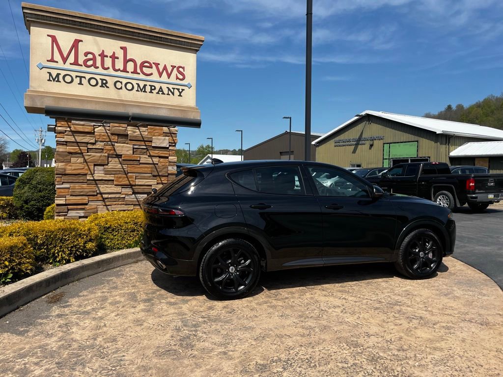 Used 2024 Dodge Hornet R/T Plus w/ R/T Blacktop Package AWD/4WD image 5
