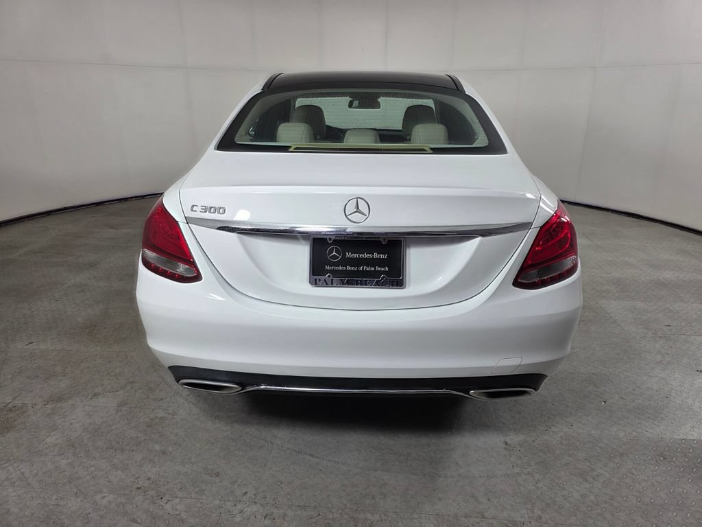 Used 2017 Mercedes-Benz C 300 Sedan image 5