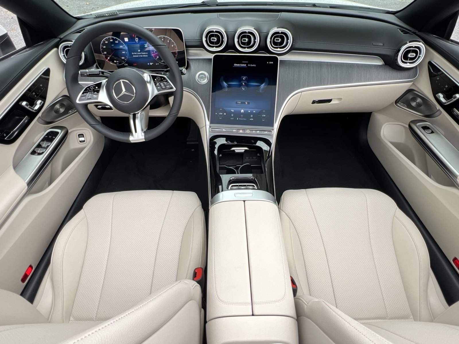 New 2027 Mercedes-Benz CLE 300 4MATIC Cabriolet image 13