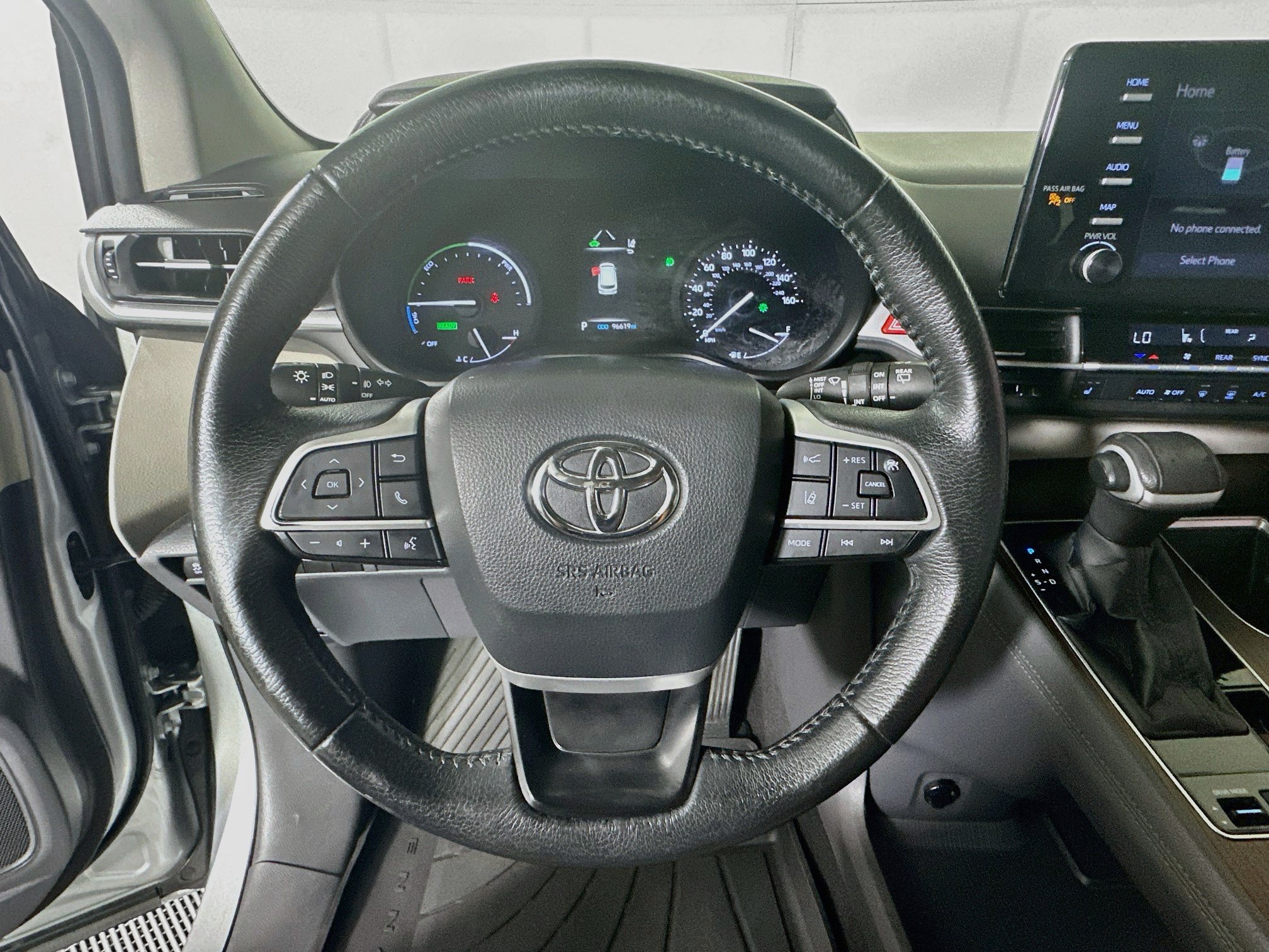 Used 2021 Toyota Sienna XLE FWD image 15