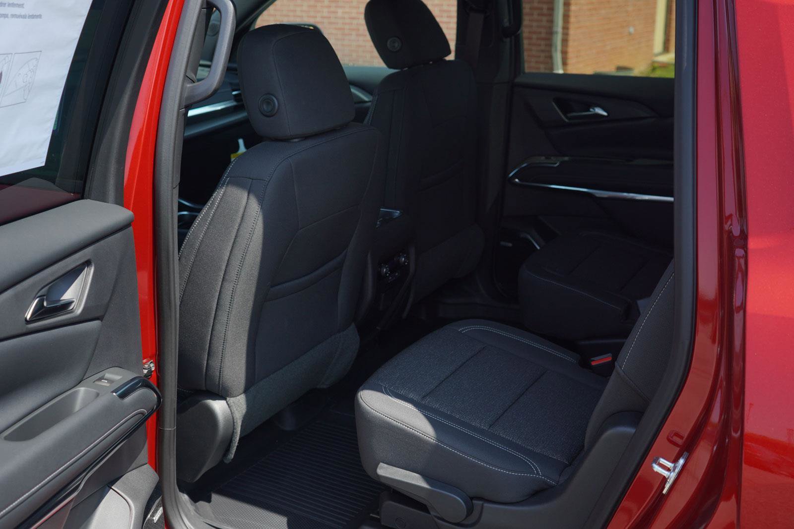 New 2025 Chevrolet Traverse LT w/ Enhanced Driving Package image 27