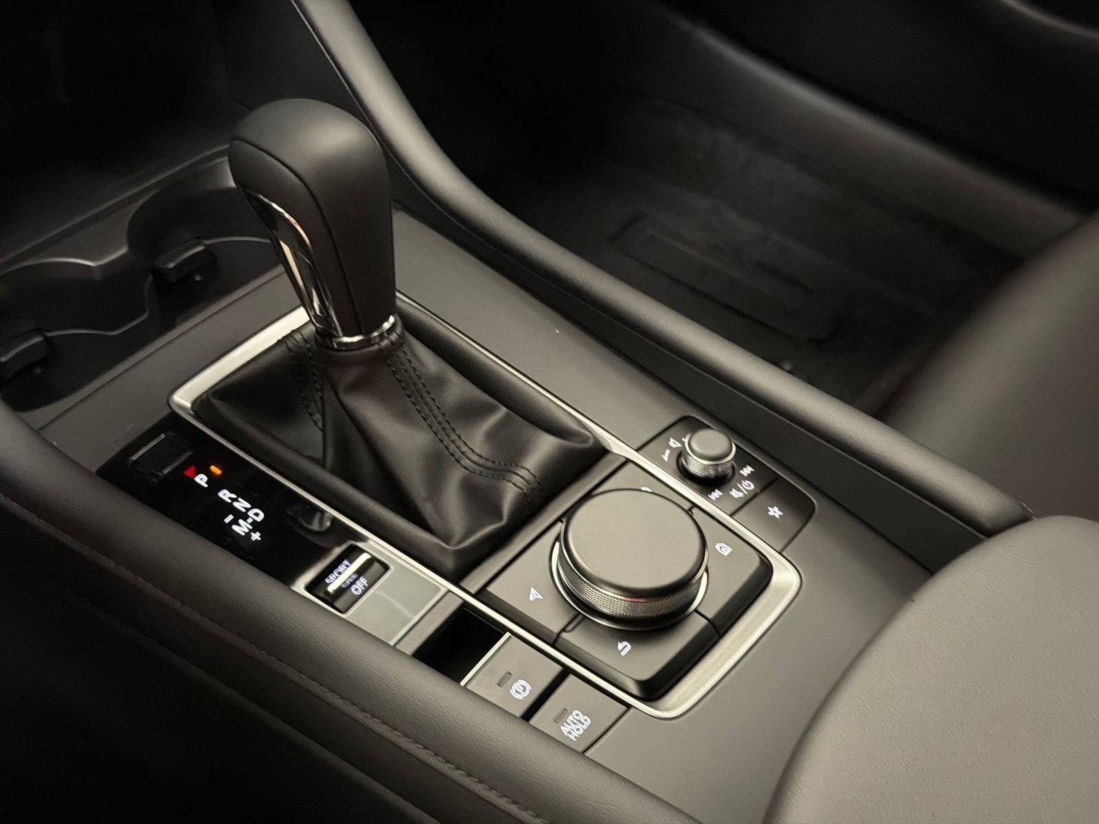 New 2026 MAZDA MAZDA3 s Sport w/ Appearance Package FWD image 26