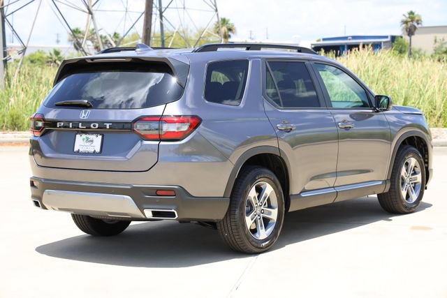 New 2026 Honda Pilot EX-L image 8