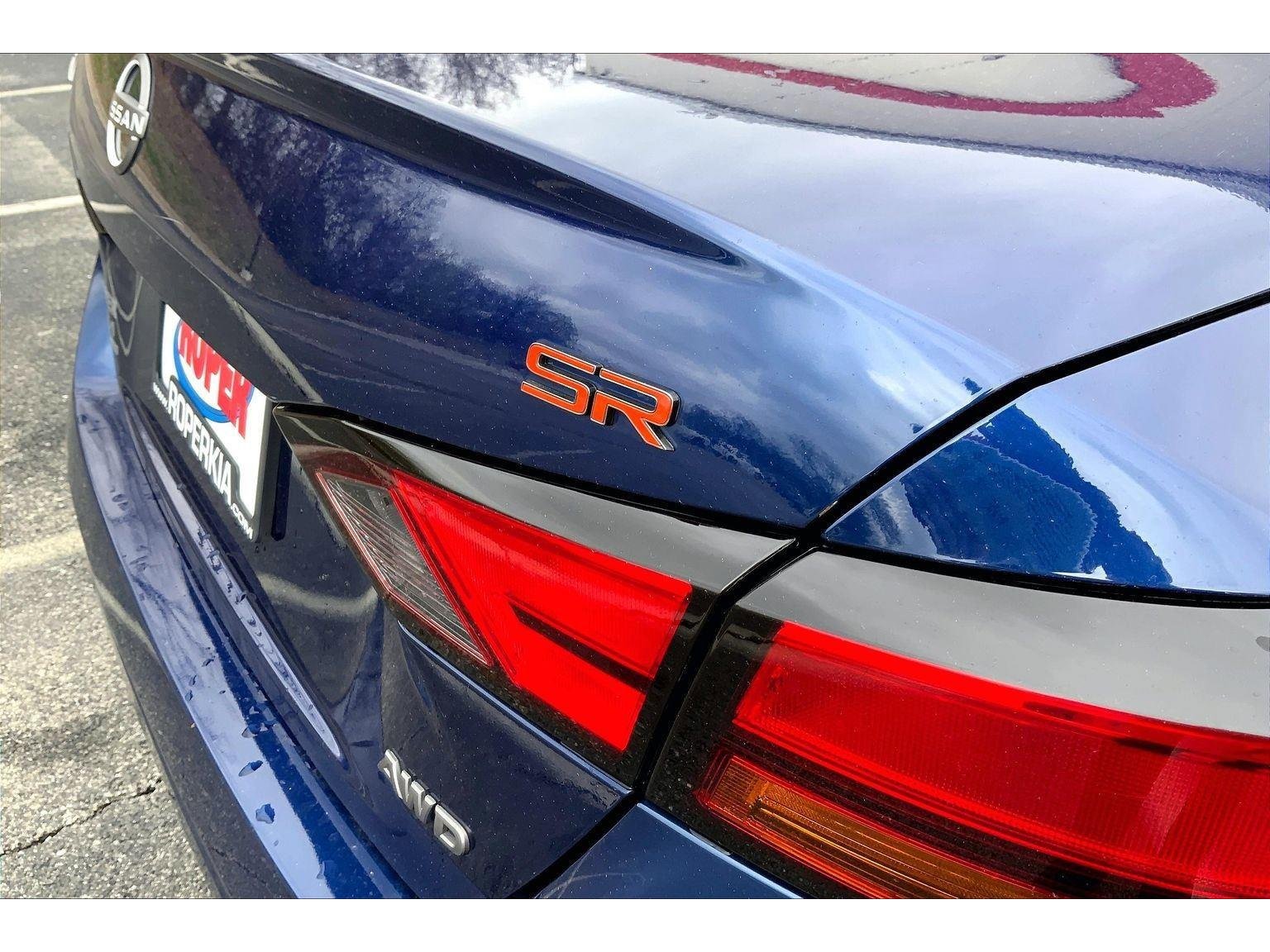 Used 2024 Nissan Altima 2.5 SR image 8