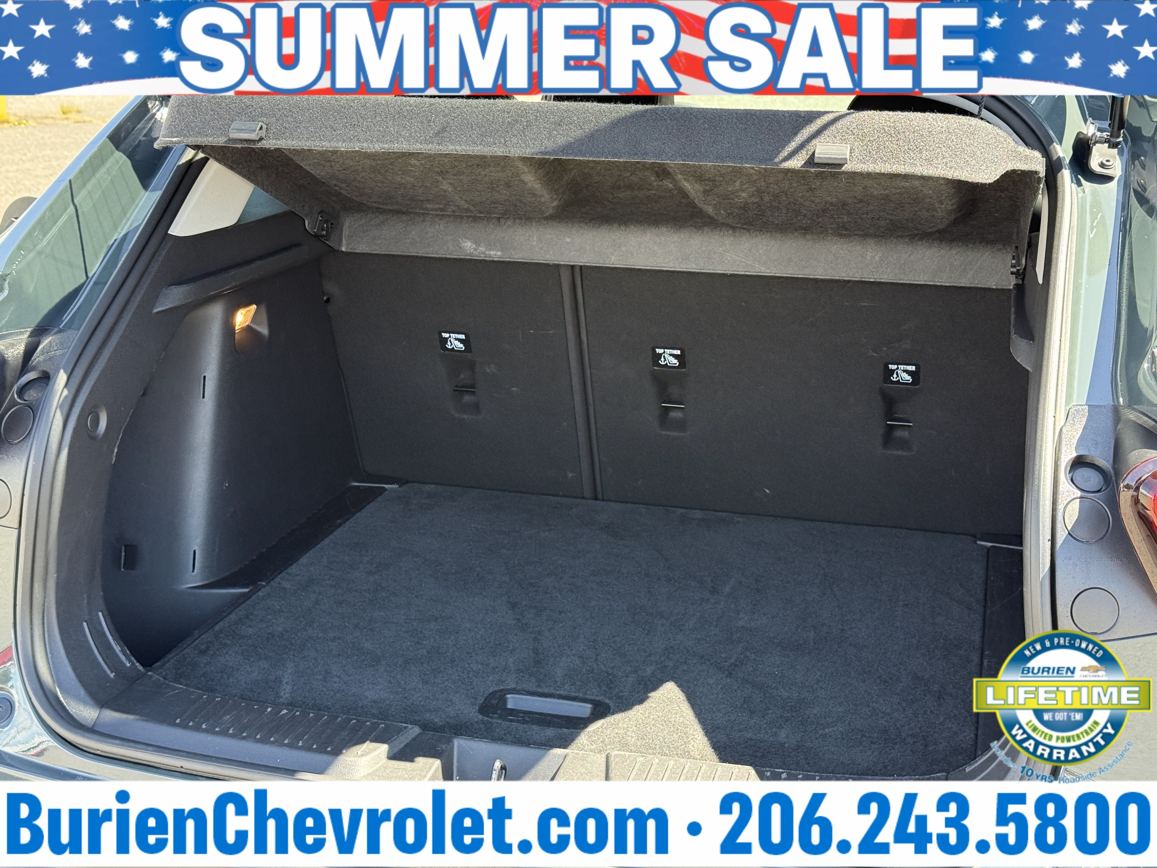 Used 2025 Chevrolet Trax LT FWD image 31