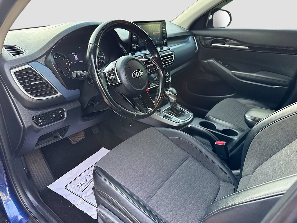 Used 2021 Kia Seltos S FWD image 10