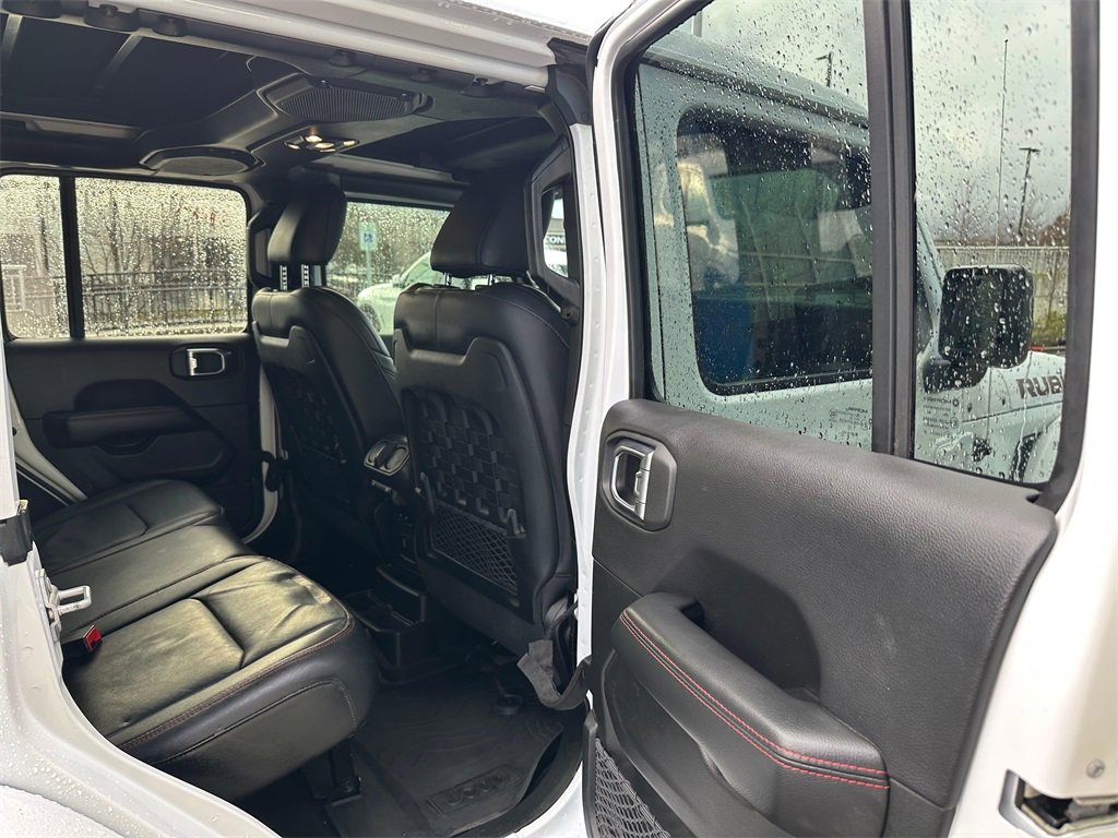 Used 2023 Jeep Wrangler Unlimited Rubicon w/ Cold Weather Group image 13