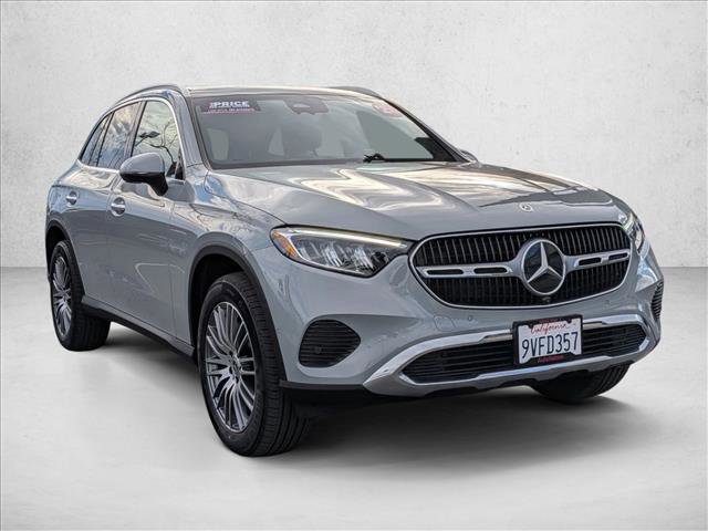 Certified 2026 Mercedes-Benz GLC 300 image 3