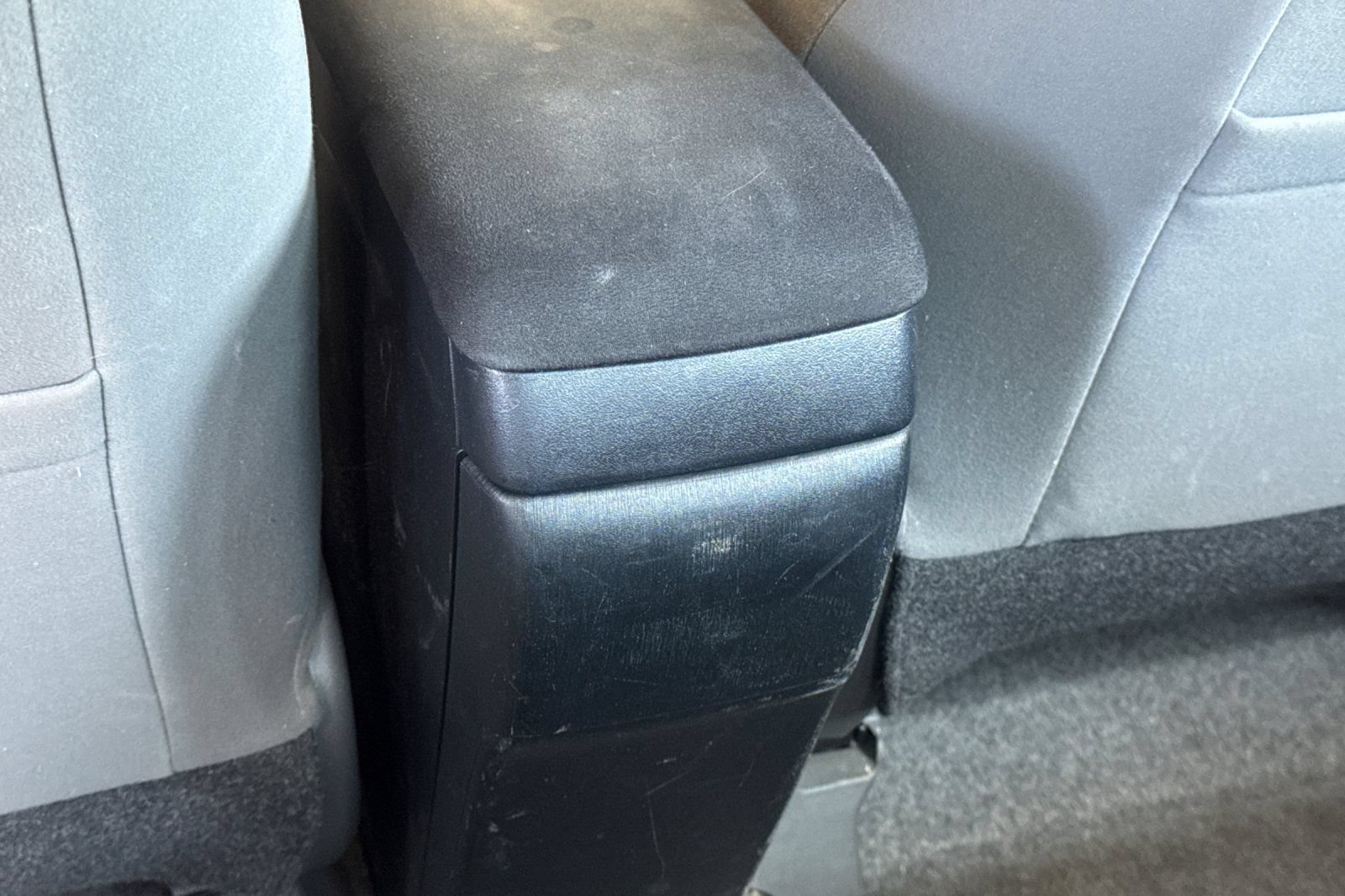 Used 2015 Toyota Prius Two FWD image 41