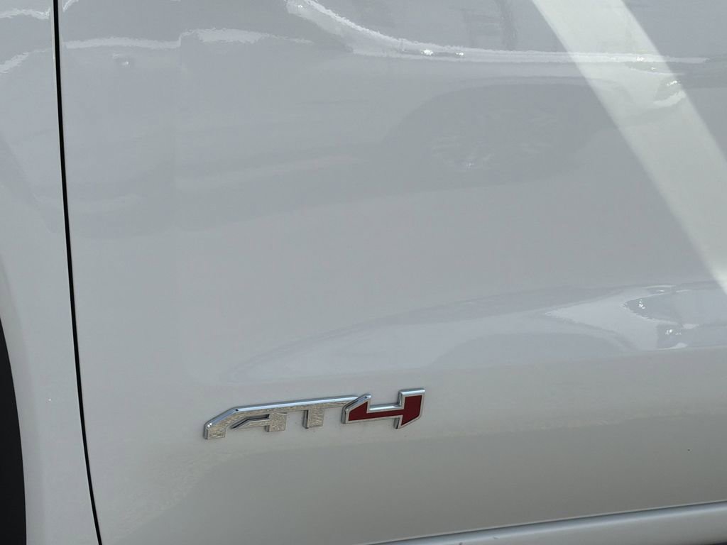New 2026 GMC Sierra 1500 AT4 w/ Technology Package image 25