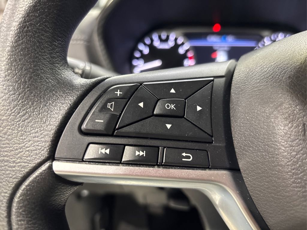 Used 2025 Nissan Sentra SV image 26