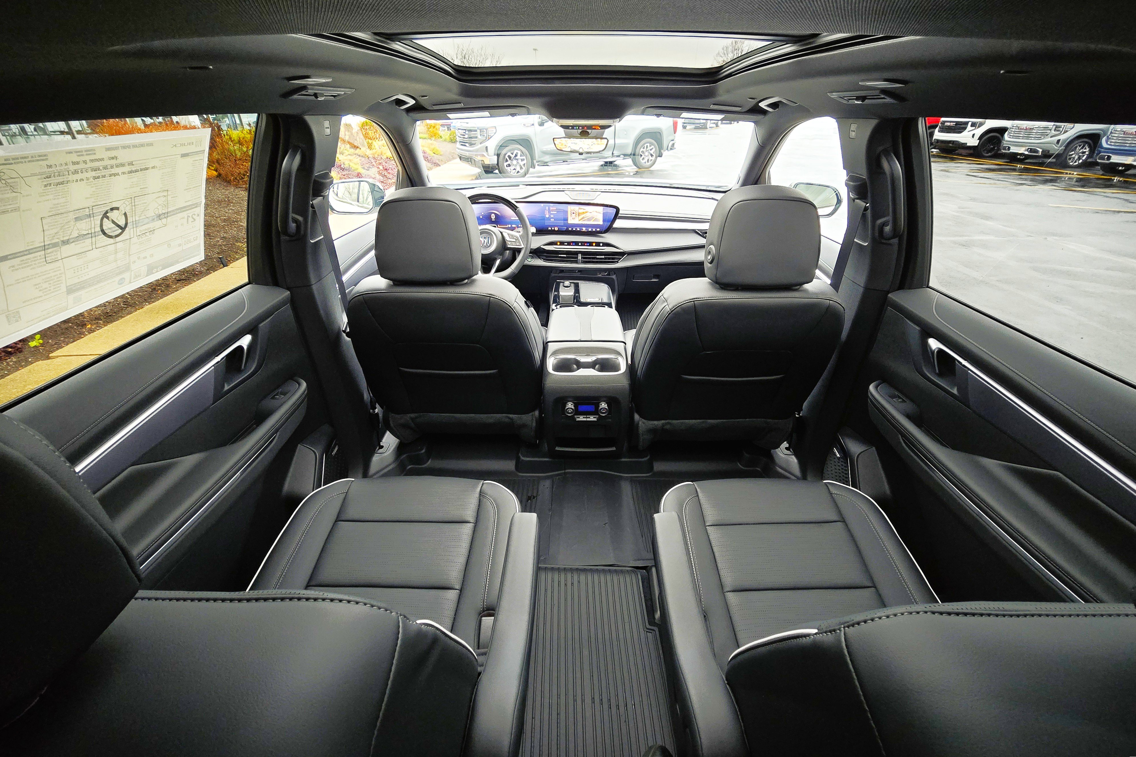 New 2026 Buick Enclave Sport Touring w/ Super Cruise Package image 15