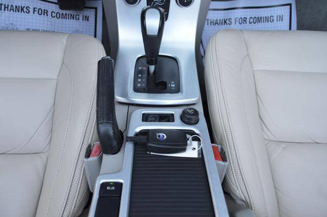 Used 2011 Volvo C70 T5 w/ Convenience Pkg image 30