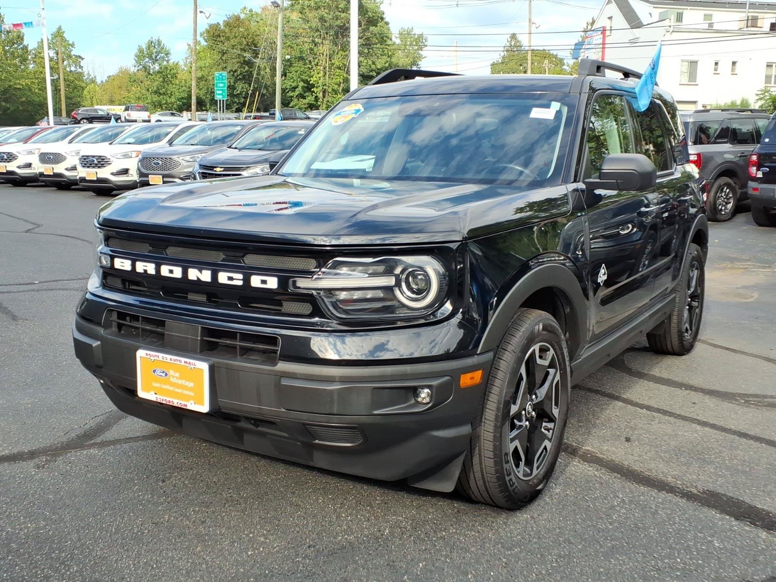 Certified 2023 Ford Bronco Sport Outer Banks w/ Tech Package AWD/4WD image 4