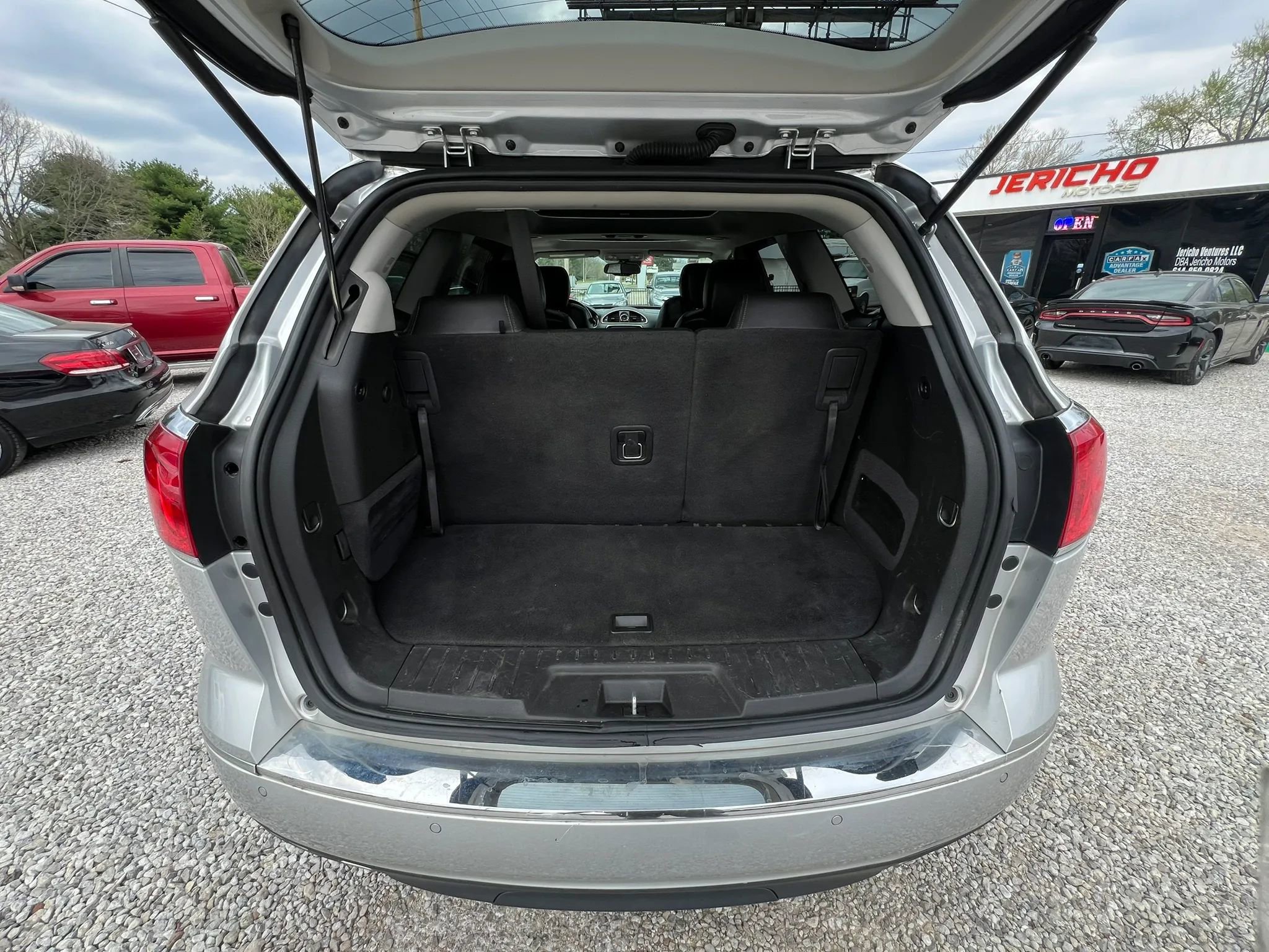 Used 2017 Buick Enclave Premium w/ Experience Buick Package image 11