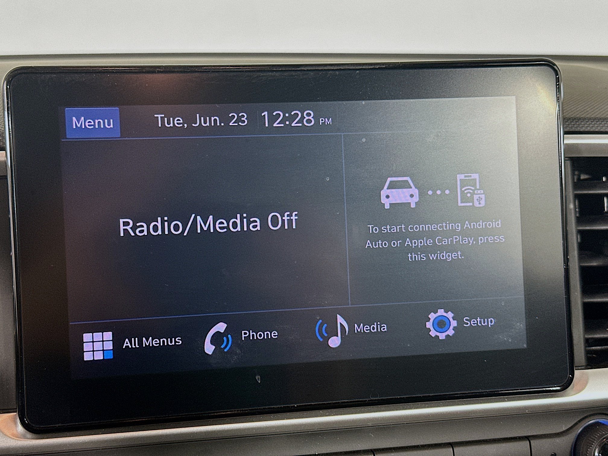 Used 2023 Hyundai Venue SEL FWD image 21