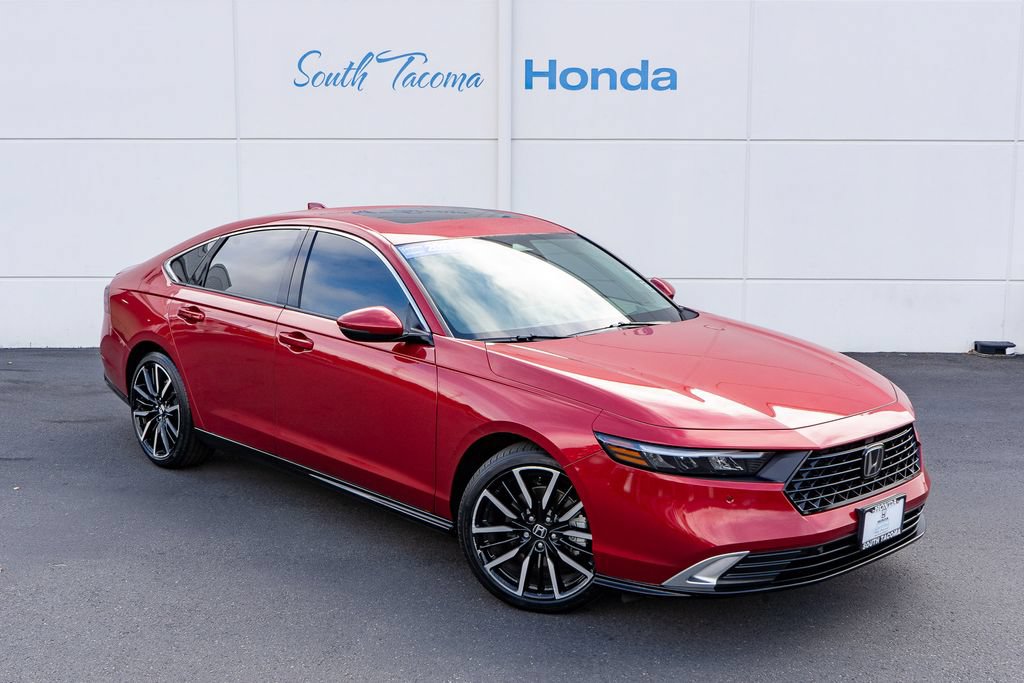 Certified 2023 Honda Accord Touring image 2
