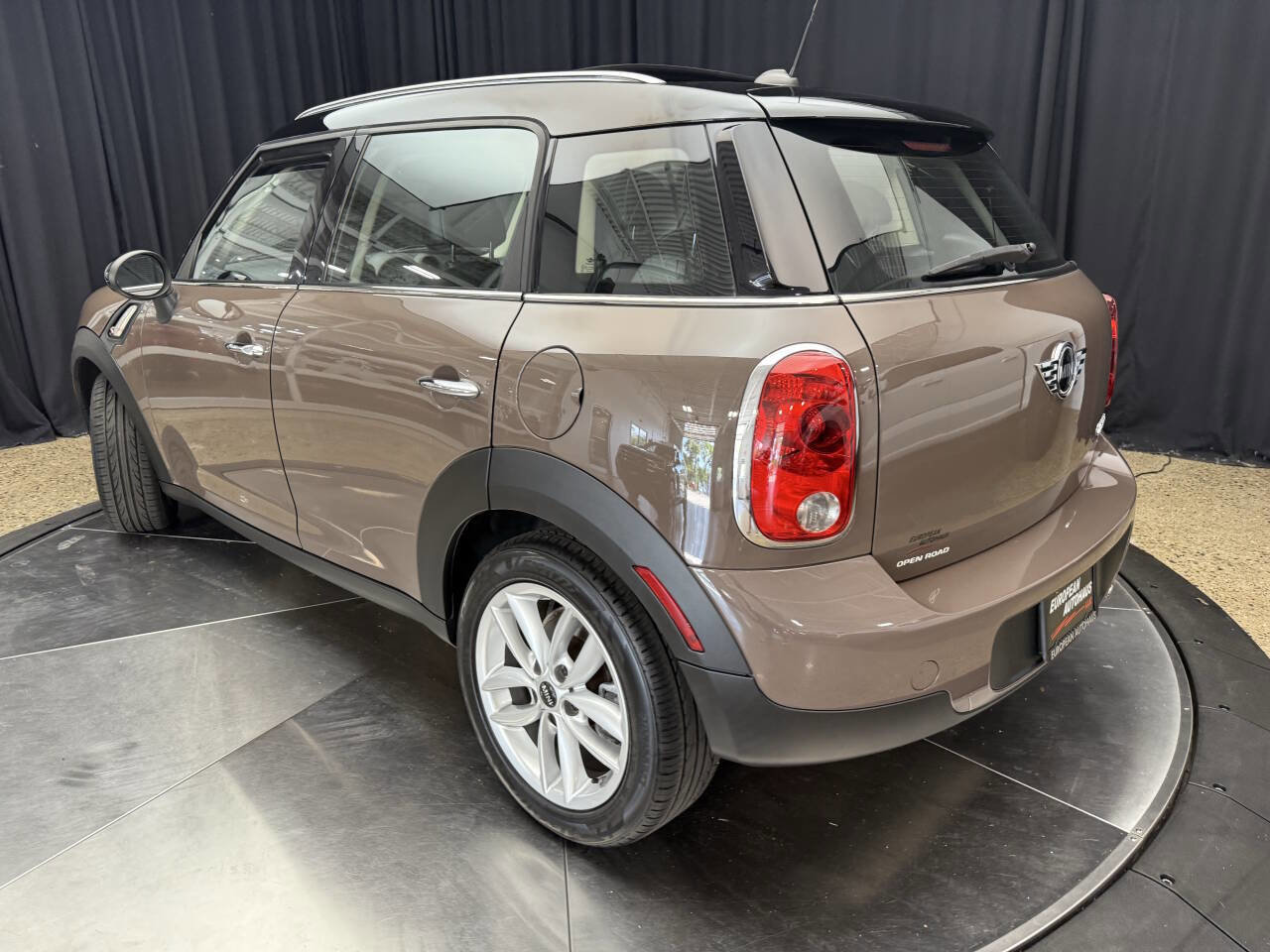 Used 2011 MINI Cooper Countryman image 10