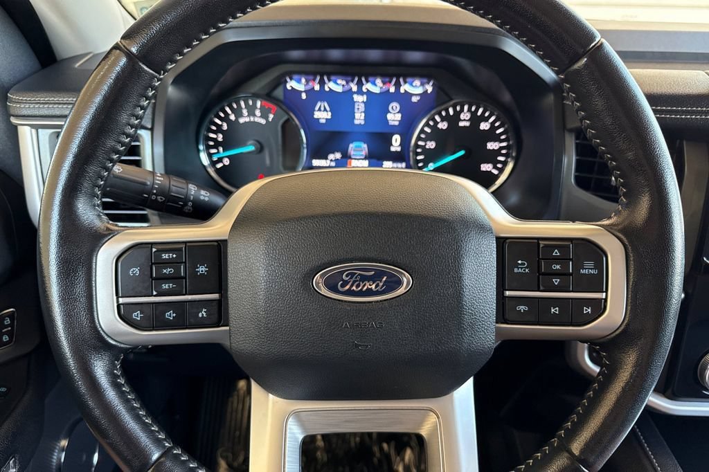 Used 2024 Ford Expedition XLT AWD/4WD image 27