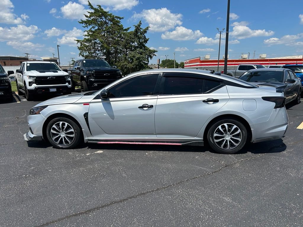 Used 2021 Nissan Altima 2.5 SV FWD image 6