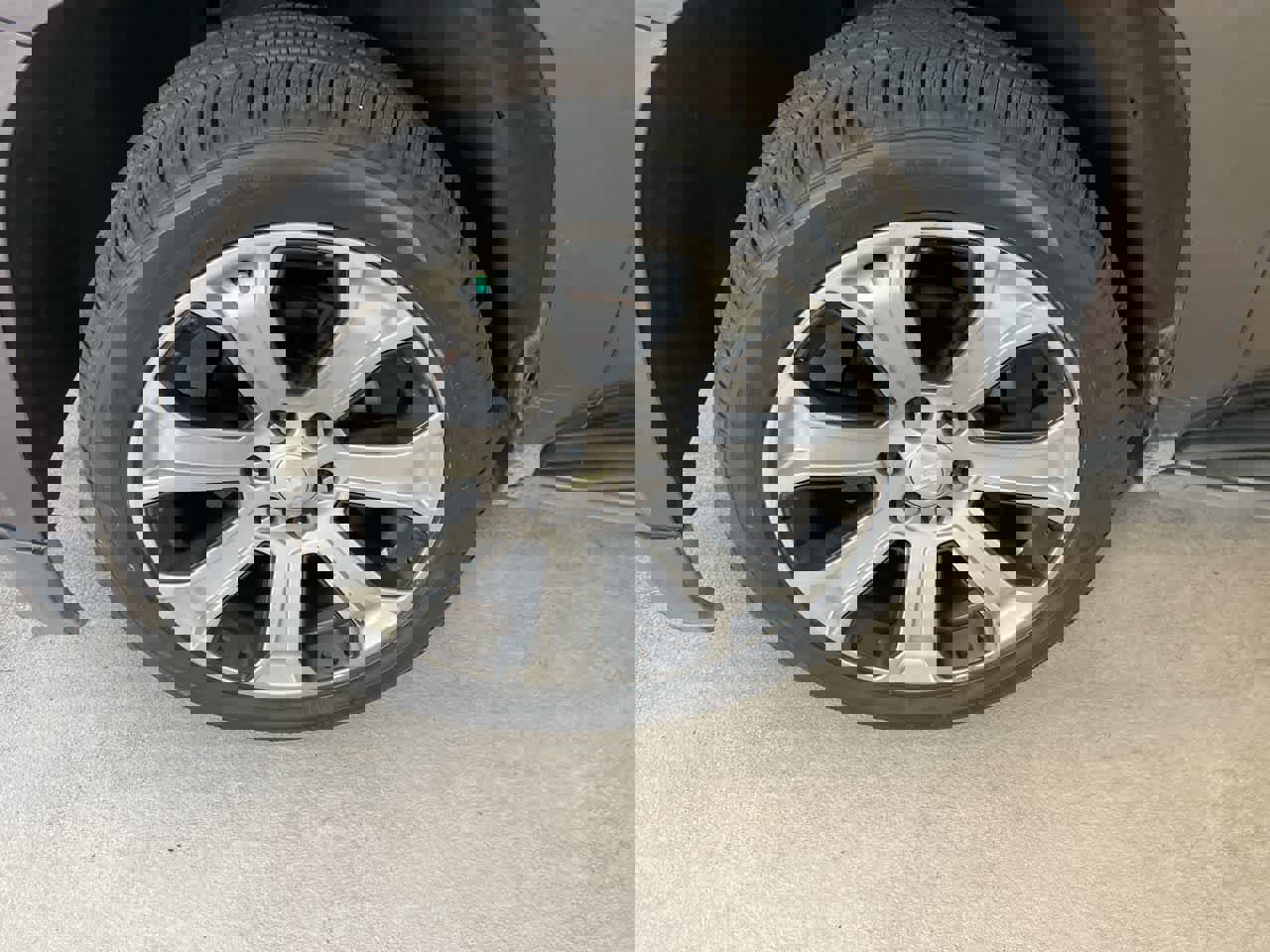 Used 2018 Chevrolet Tahoe LT image 10